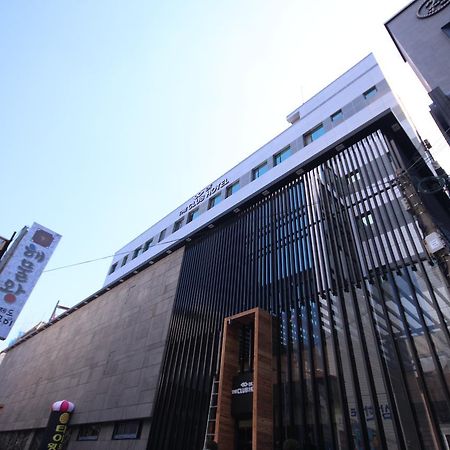 The Club Hotel Seomyeon Пусан Экстерьер фото
